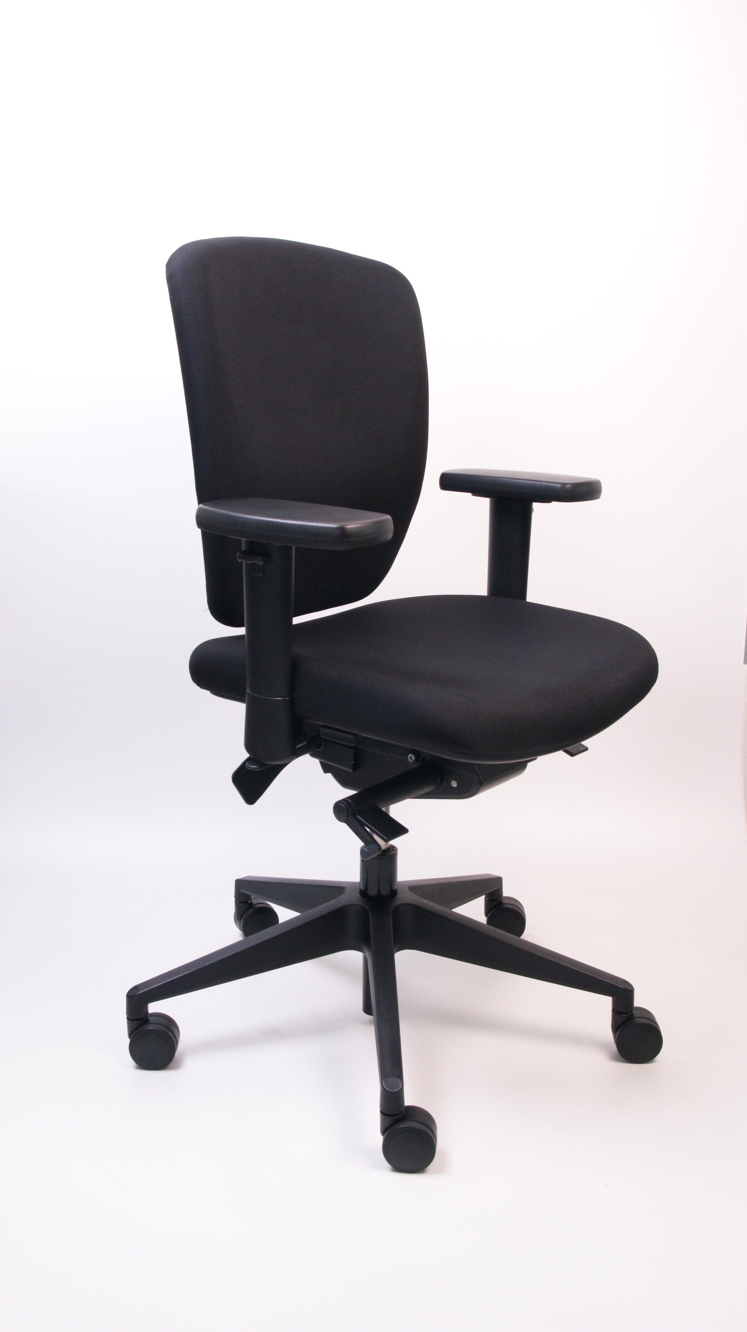 Chairsupply 708 NPR CS Medium Zwart, BRONS